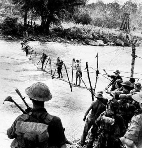 Australian troops reach the Kumusi river