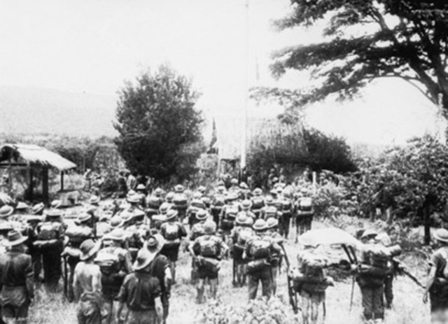 Singapore falls to the Japanese