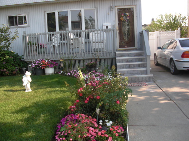 Family moves to Long Island