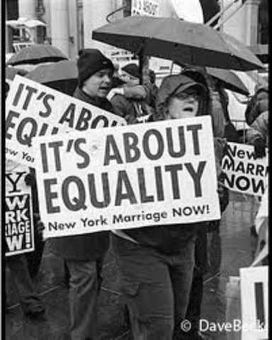 The American Psychiatric Association removes homosexuality from its official list of mental disorders