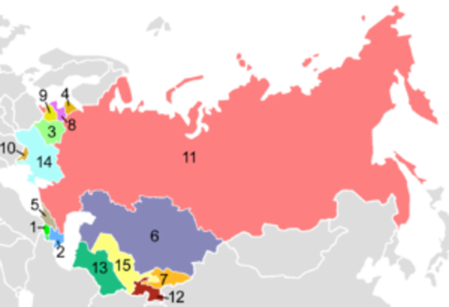 Soviet Union dissolves