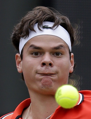Raonic, Wozniak eliminated from tennis tourney