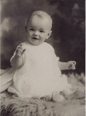 Norma Jeane is born