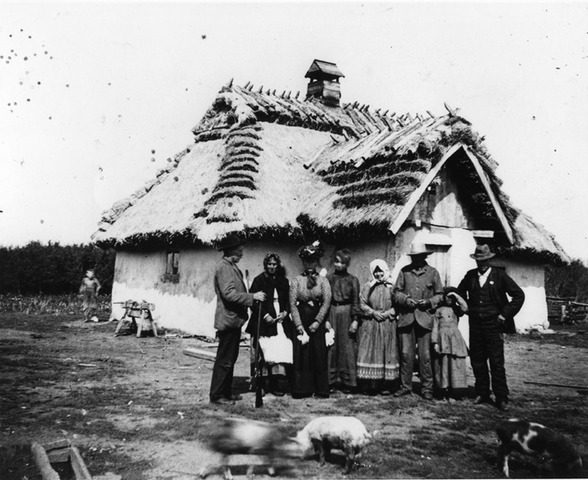 Alberta and Saskatchewan join Canada (The Prairies)
