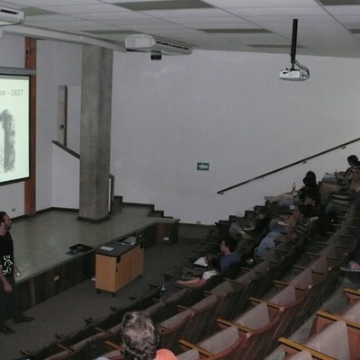 Timeline: Historia UVG