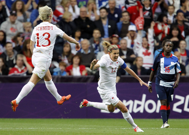 Canadian women advance to soccer semis