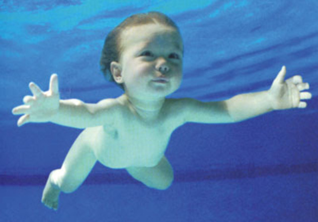 Un campeón en el agua.