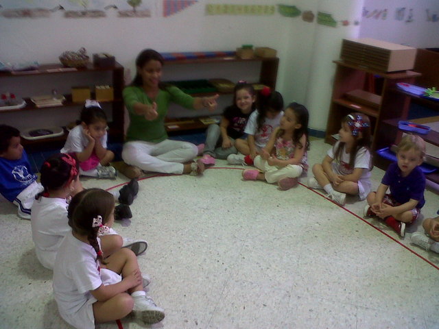 Rutina del circulo, saludo