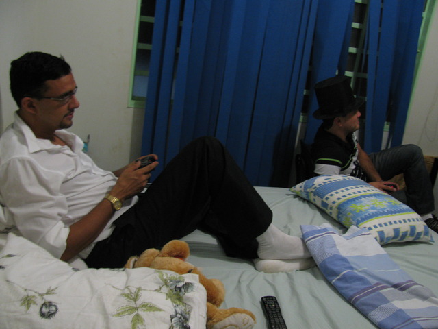 Primeira vez vendo o vício do Playstation do meu amor