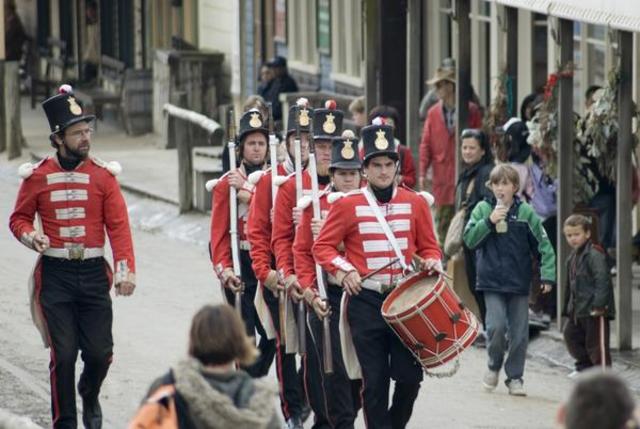 twenty eight minutes past one