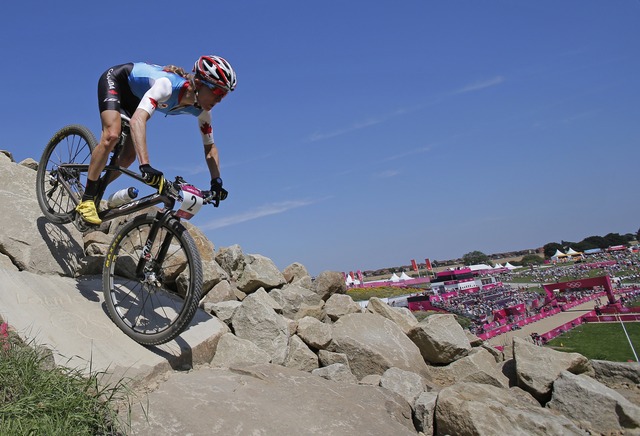 Catherine Pendrel places 9th in mountain bike