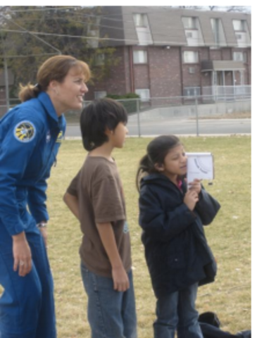 Astronaut Dottie Mecalf  Lindenberger visited Crawford