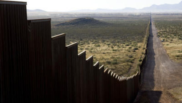 Pres. Bush Signes Secure Fence Act of 2006