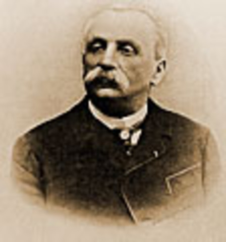 Freud becomes interested in hypnotherapy.