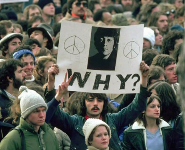 Lennon ordered to leave United Stated