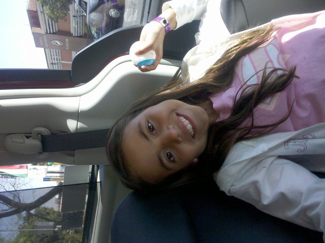 nace su hermana menor