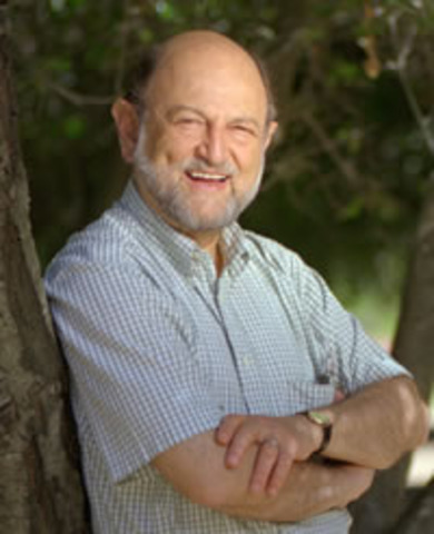 JOSE SARUKHAN KERMEZ