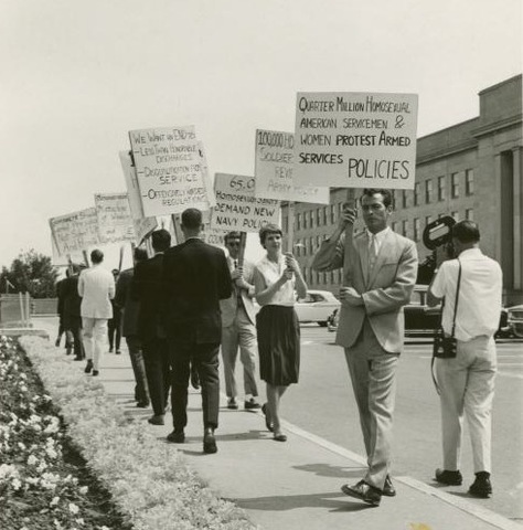 ECHO picket the White House: