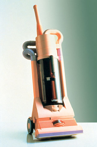 dyson vaccuum cleaner invented