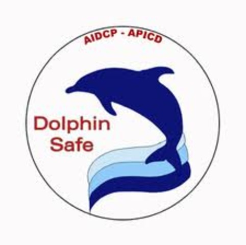 Acuerdo sobre programa internacional de  conservación de los delfines.