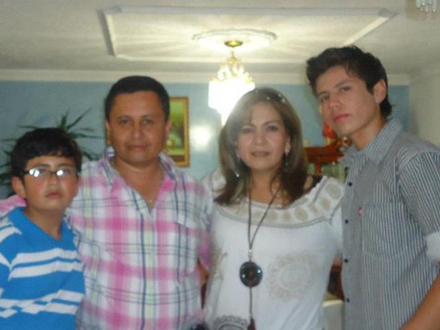he estado siempre con mi hermosisima familia