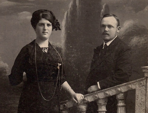 Marriage: Sheva Berkovich to Meir Zheleznyak in Kishinev, Bessarabia.