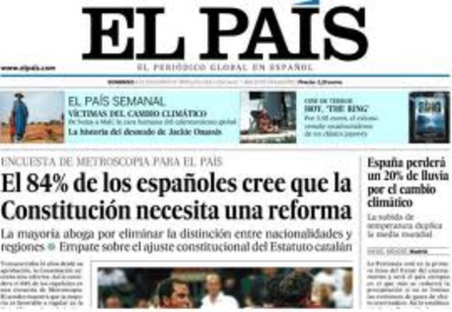 paper is first mass-produced in Spain