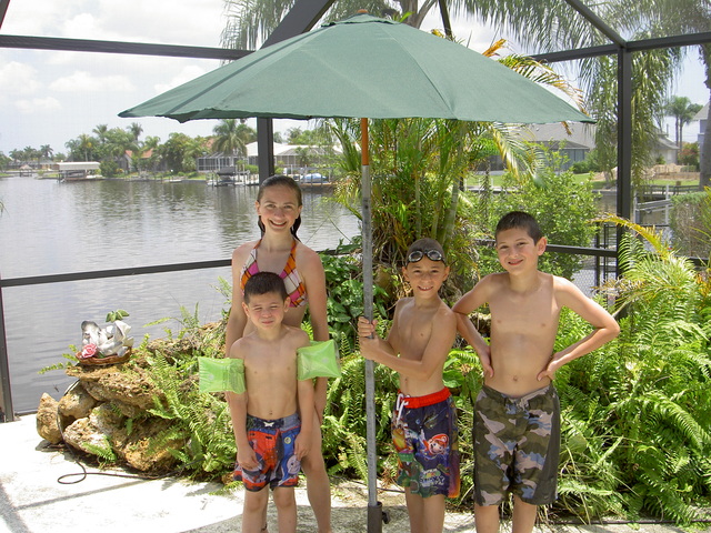 We visit my grandparents in Florida.