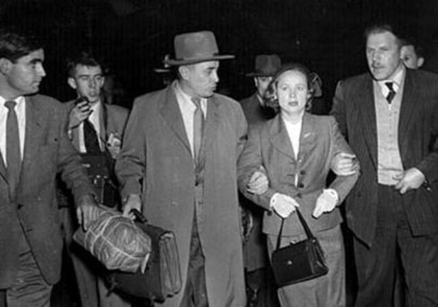 Petrov defects from Soviet embassy