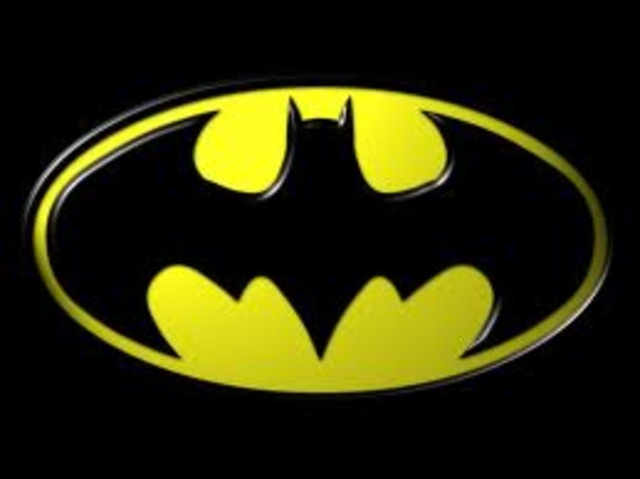 Gun man kills 12 at a midnight showing of Batman