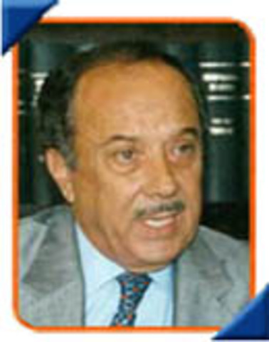 El Estudiante, fundado por Mario René Chávez. Colaboraron Jorge Mario García Laguardia.