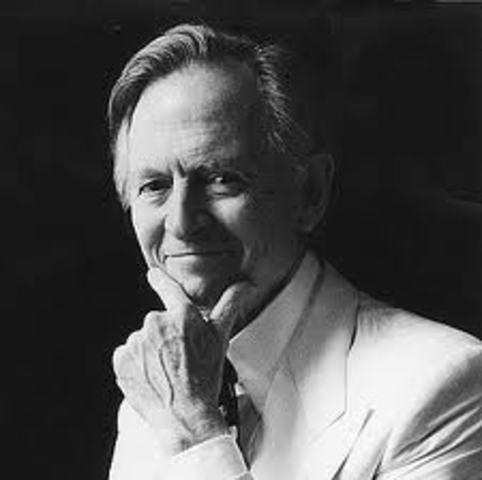 Tom Wolfe