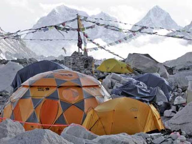 Spent the night at Camp 1