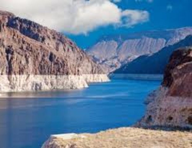Chris leaves his car at Lake Mead National Recreation Area