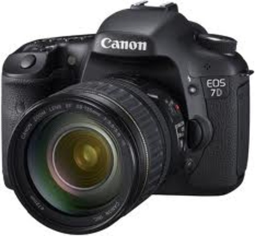 The CANON EOS-7D
