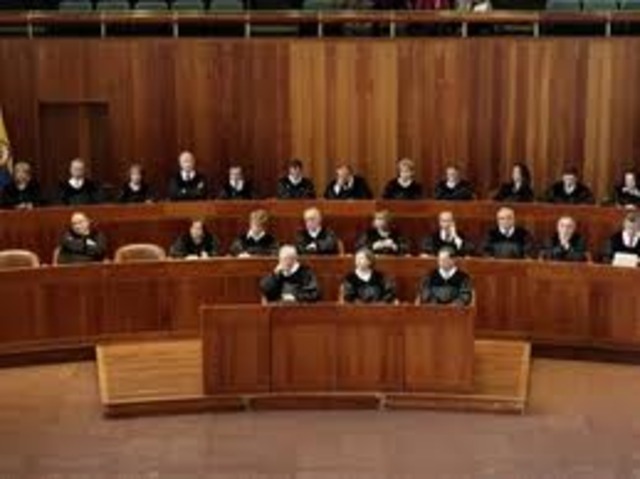 SE RESTABLECE EL CONSEJO DE ESTADO