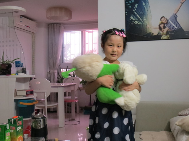 my niece came to visit me.