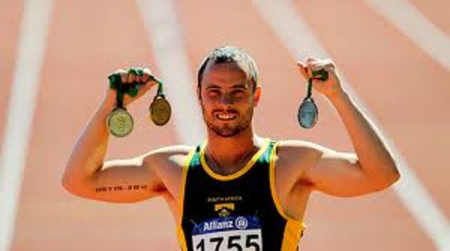 Wins gold in 200m race