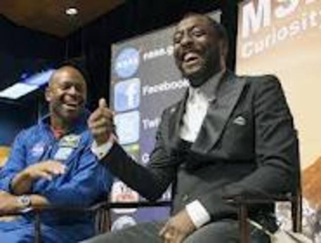 Curiosity Plays First Song Beamed from another planet