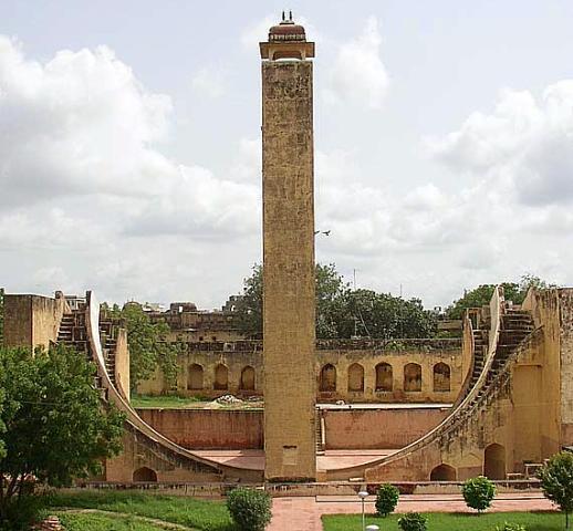 Samrat Yantra - 1734 AD