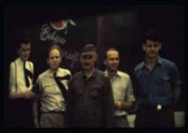 Joseph Nicephore Niepce created the first photografic camera