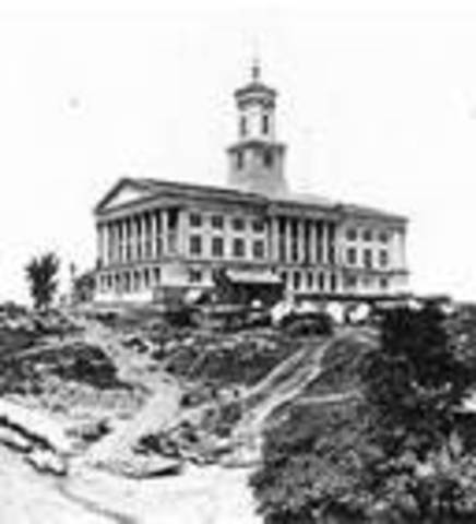 Union Enters State Capital