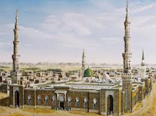Muhammad went to Yathrib with his mother
