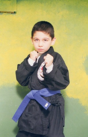 Gano torneo de kickboxing