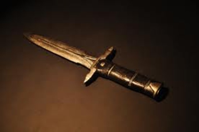 IORN DAGGER