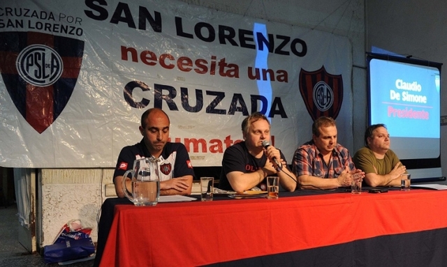 Claudio De Simone: "Tinelli representa el modelo que hundió al club"