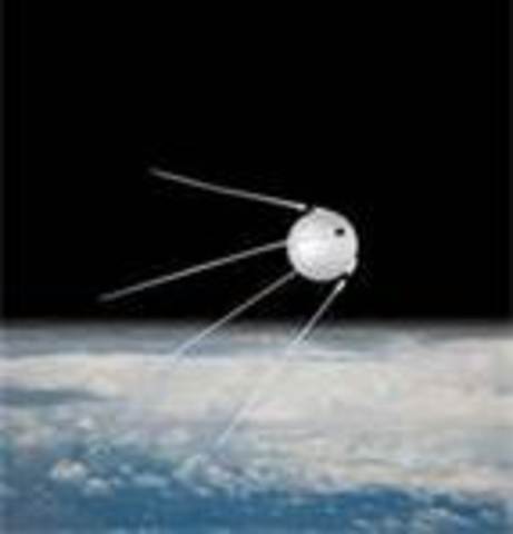 first american artificail satellite