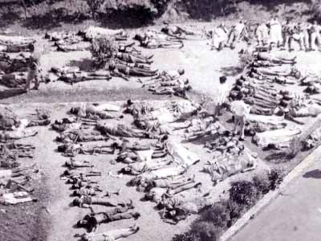 Bhopal, India (chemical toxic cloud kills 2000)