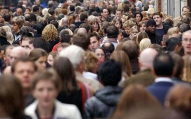 World population hits 6 billion