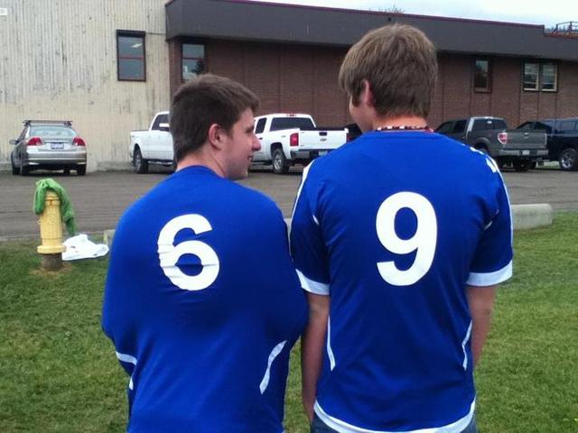 I went to Brad's house.